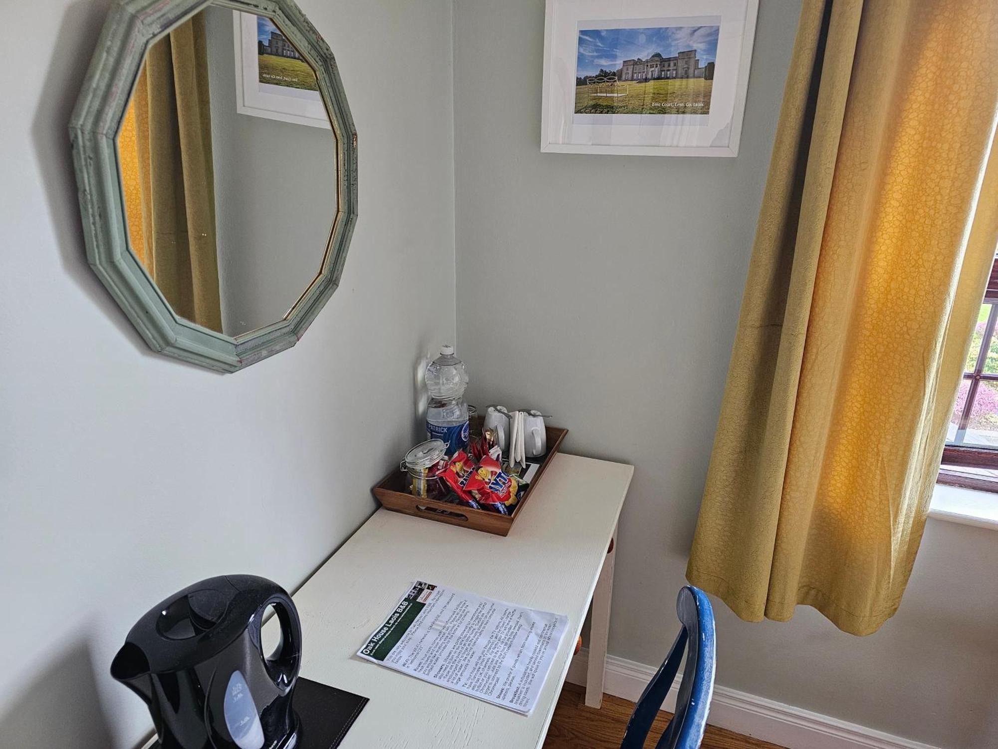 Oak House Laois B&B Портарлингтън Екстериор снимка