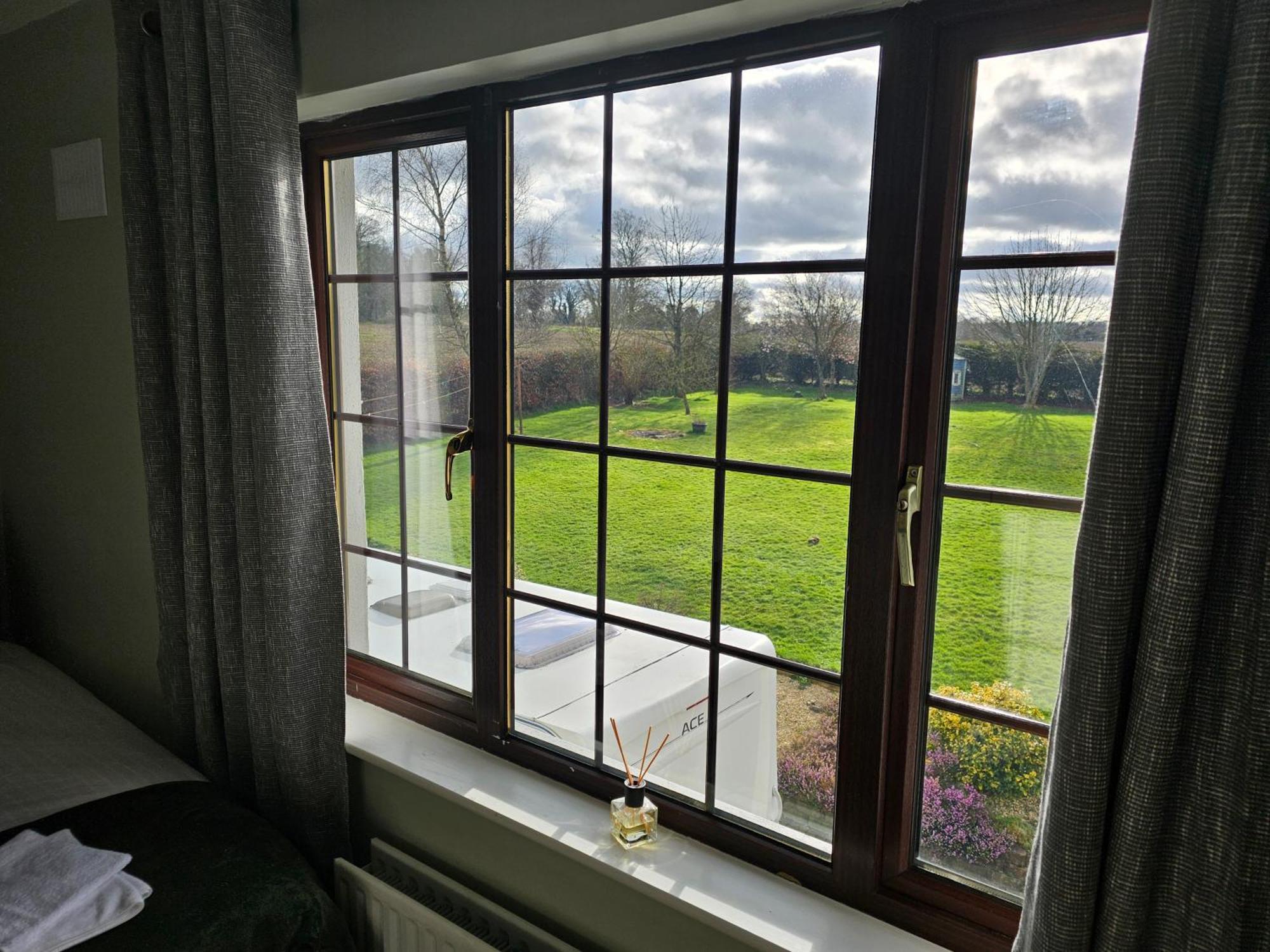 Oak House Laois B&B Портарлингтън Екстериор снимка